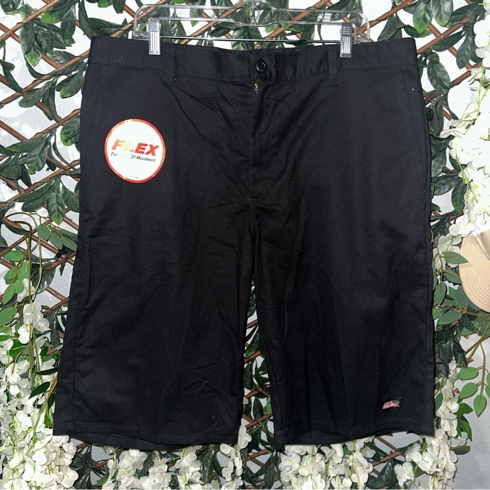 Dickies Men's Black Flat Front Shorts